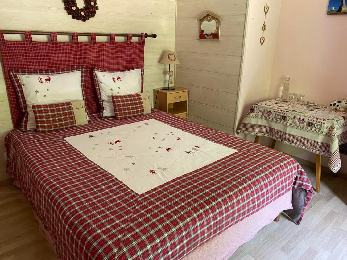 Chambres D'Hotes Des Cascades St-Nicolas Kruth Bagian luar foto